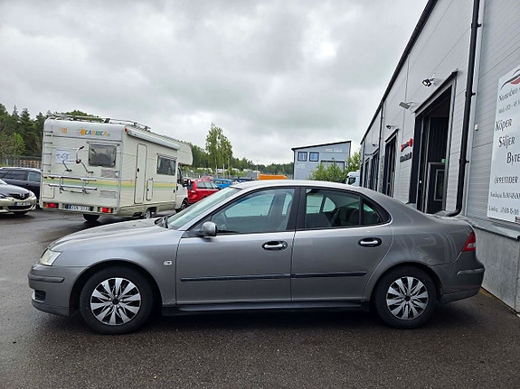 Saab 9-3 11 of 13