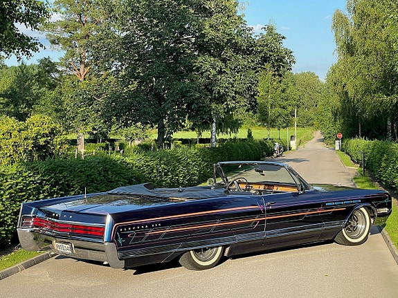 Buick Electra 225 18 of 25