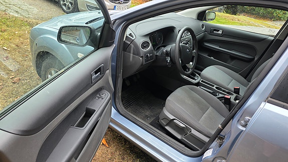Ford Focus 11 of 14