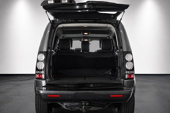 Land Rover Discovery 6 of 27
