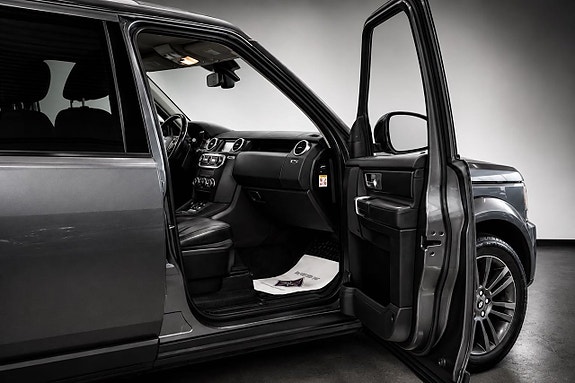 Land Rover Discovery 11 of 27