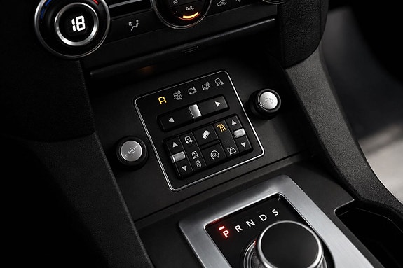 Land Rover Discovery 23 of 27