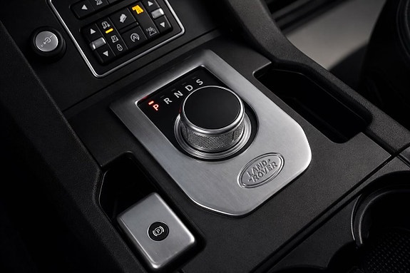 Land Rover Discovery 27 of 27