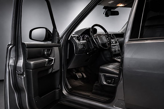 Land Rover Discovery 9 of 27