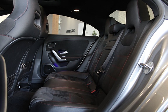 Mercedes-Benz CLA200 12 of 22