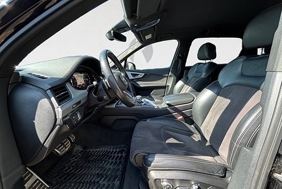 Audi Q7 3 of 16