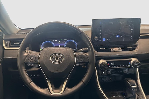 Toyota RAV4 5 of 6