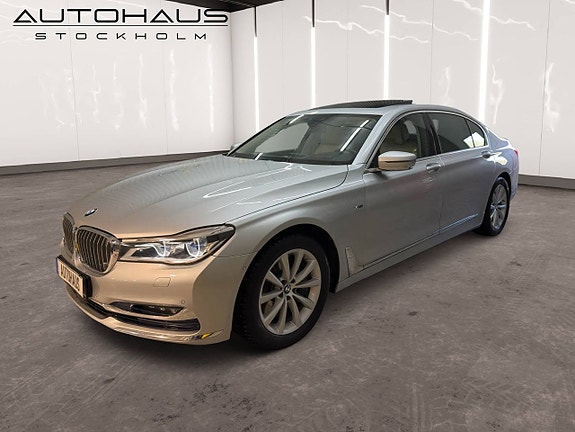 BMW 750Li 3 of 24
