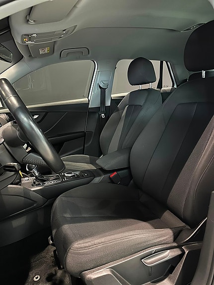 Audi Q2 10 of 15