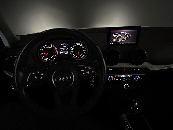 Audi Q2 11 of 15