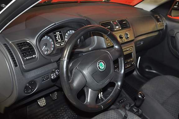 Skoda Roomster 11 of 21