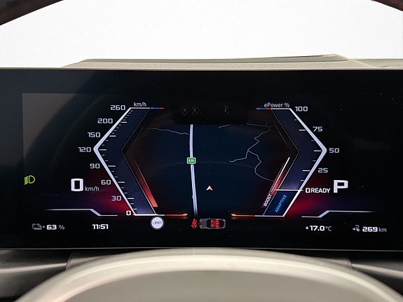 BMW i4 22 of 30