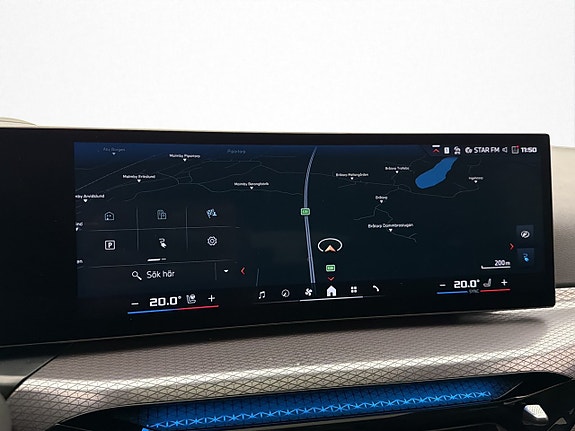 BMW i4 28 of 30