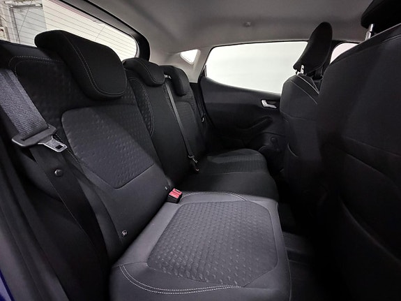 Ford Fiesta 10 of 26