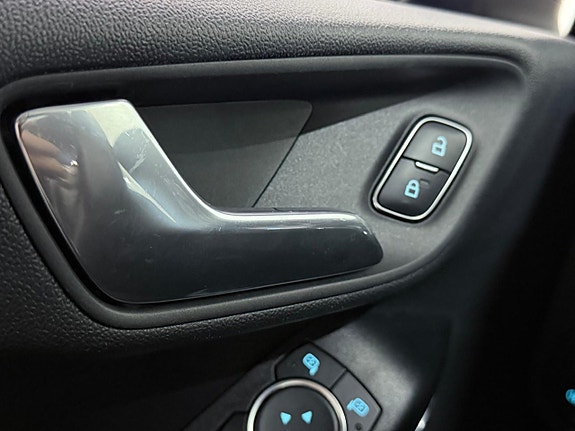 Ford Fiesta 15 of 26