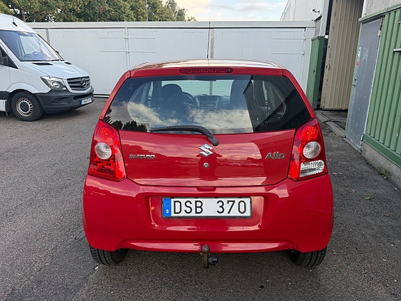 Suzuki Alto 4 of 9