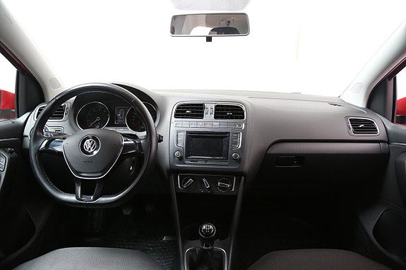 Volkswagen Polo 14 of 18