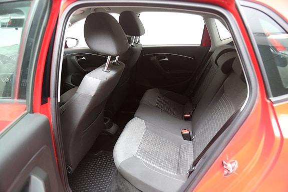Volkswagen Polo 17 of 18