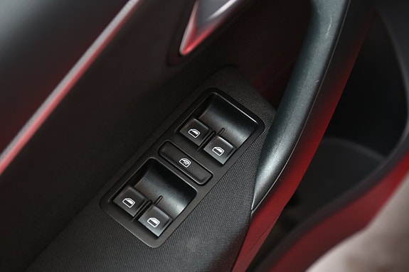 Volkswagen Polo 10 of 18