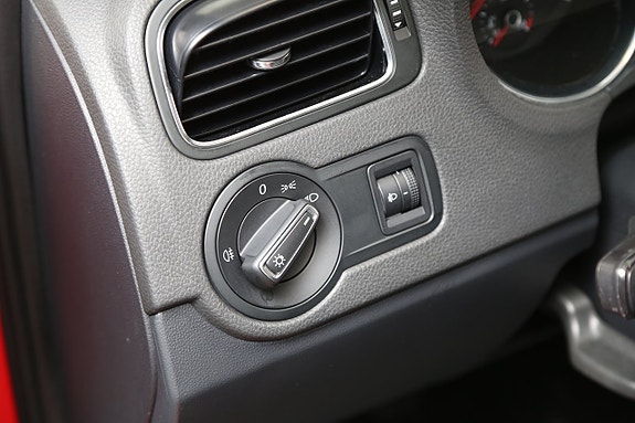 Volkswagen Polo 11 of 18