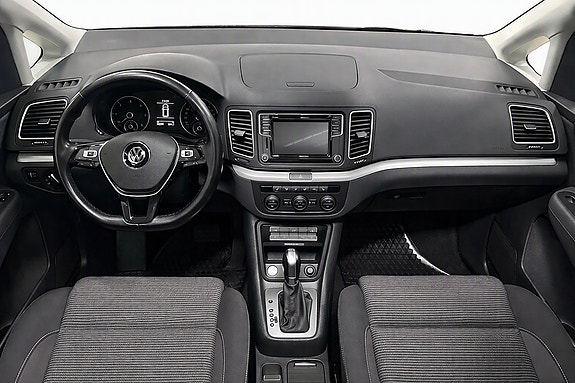 Volkswagen Sharan 8 of 21
