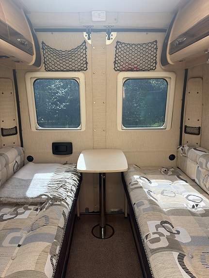 Övriga Auto-Sleepers Warwick XL mycket fint skick mycket utrustning ljus luftig planlösning ger möjlighet till fricamping året om som alternativ till ställplats/camping 17 of 30