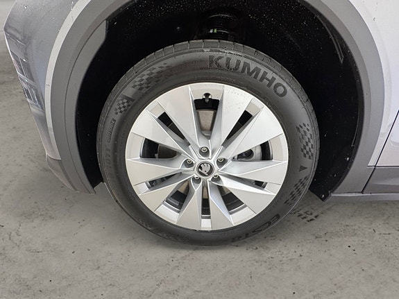 Skoda Elroq 6 of 12