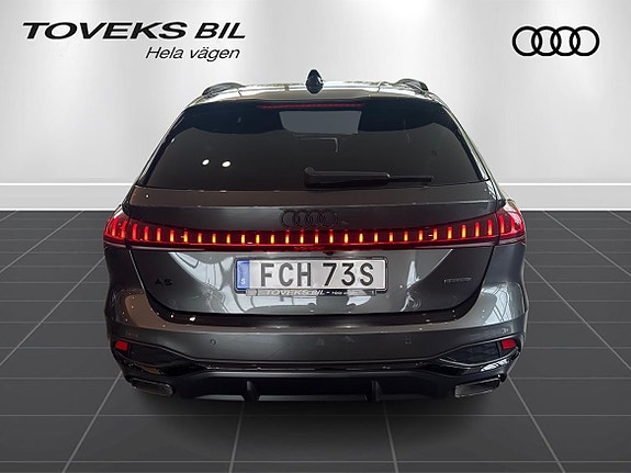 Audi A5 4 of 15