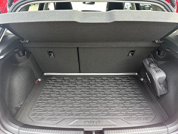 Volkswagen Polo 14 of 14