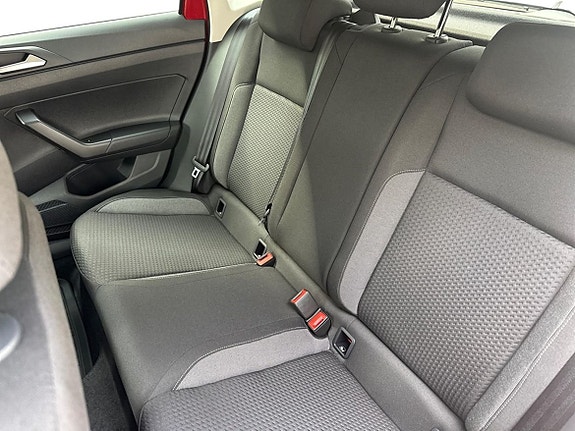 Volkswagen Polo 13 of 14