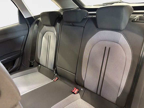 Seat Leon 13 of 15