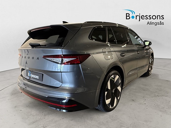 Skoda Enyaq RS 3 of 12