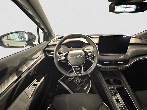Skoda Enyaq RS 10 of 12