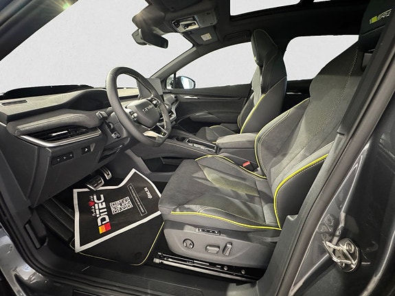 Skoda Enyaq RS 7 of 12