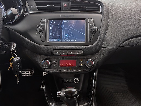 Kia Ceed 12 of 14