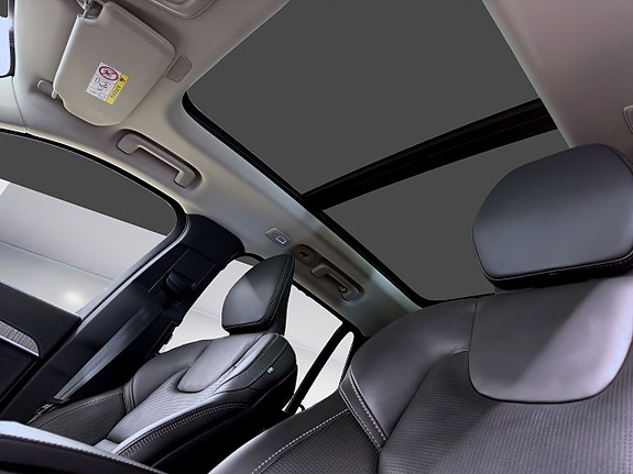 Volvo XC90 19 of 26