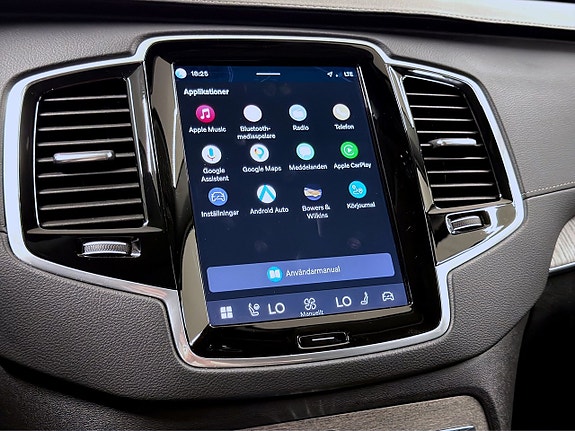 Volvo XC90 25 of 26