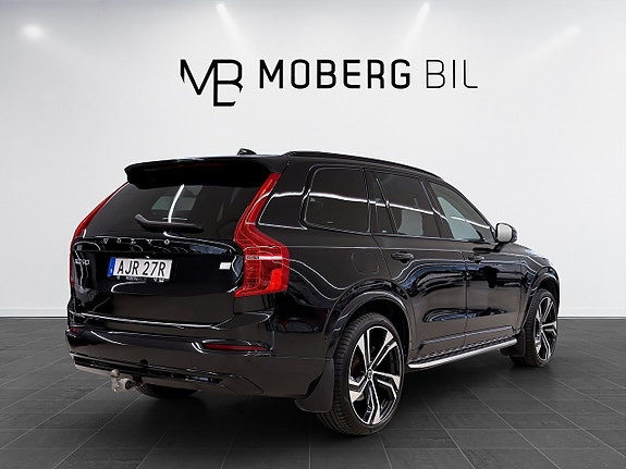 Volvo XC90 6 of 26