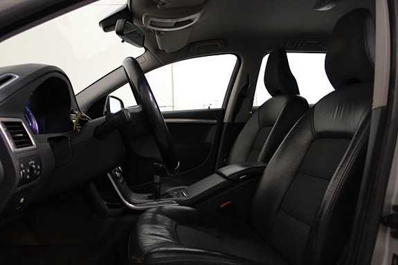 Volvo V70 10 of 18