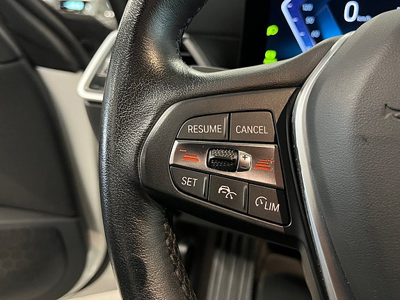 BMW i4 20 of 23