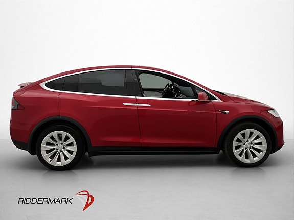 Tesla Model X 9 of 30