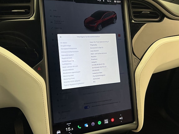 Tesla Model X 27 of 30