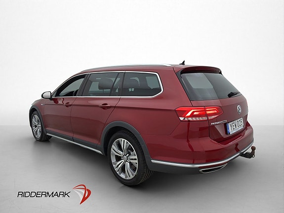 Volkswagen Passat Alltrack 5 of 30