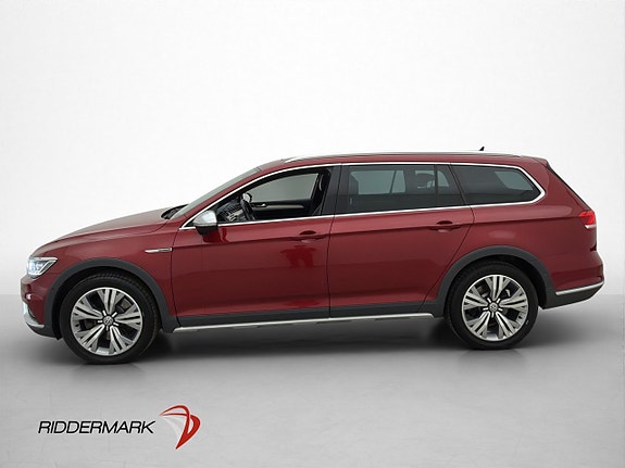 Volkswagen Passat Alltrack 4 of 30