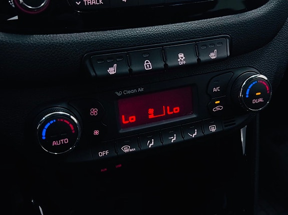 Kia Ceed 14 of 20