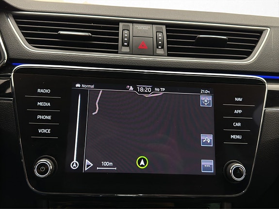 Skoda Superb 21 of 30