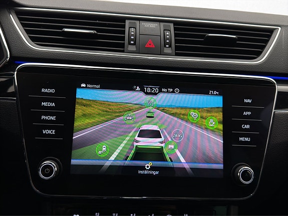 Skoda Superb 24 of 30