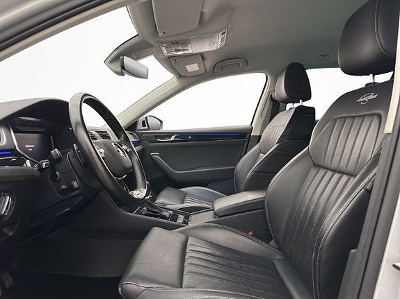 Skoda Superb 12 of 30