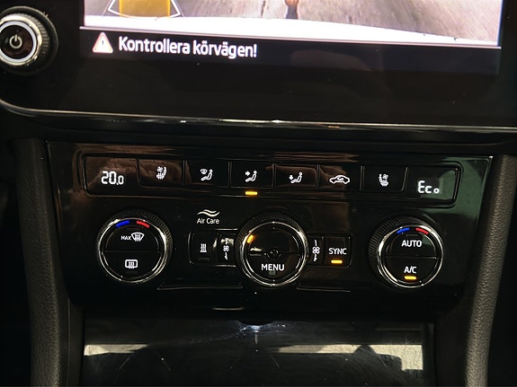 Skoda Superb 26 of 30