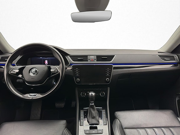 Skoda Superb 28 of 30